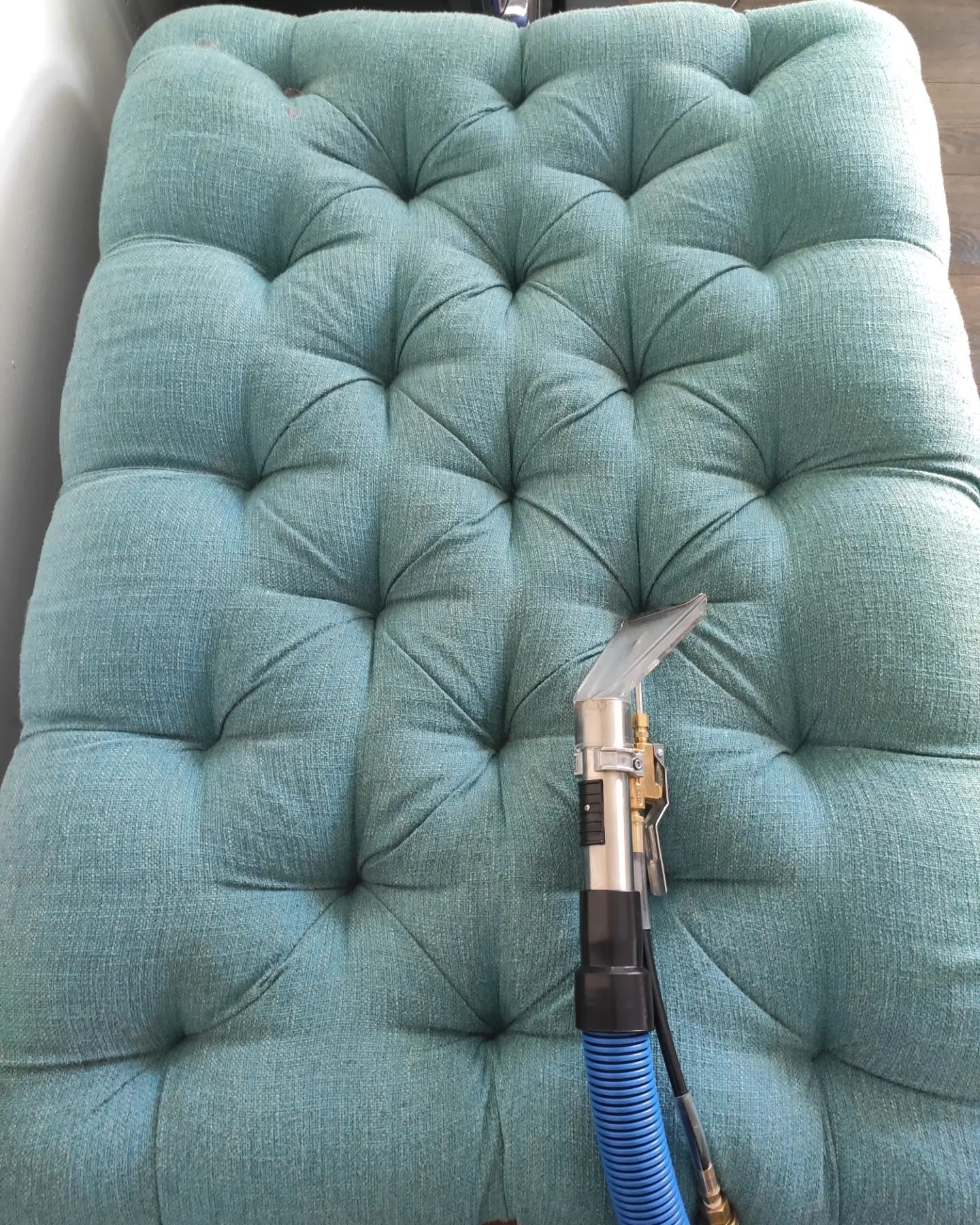 Deep Wet Cleaning & Disinfection of Sofa, Mattress, Etc. - Фото 3