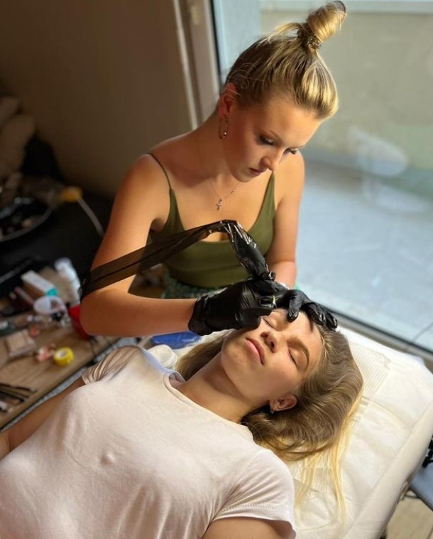 Oksana Antoniak, Make-up Artist and Hair Stylist - Фото 6