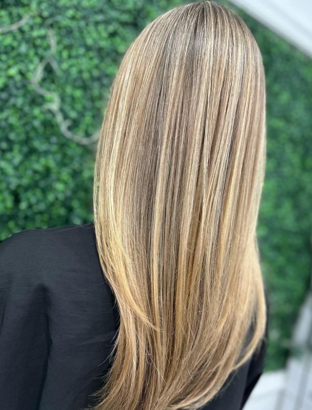 Ksenia, Color & Blond Specialist - Фото 4
