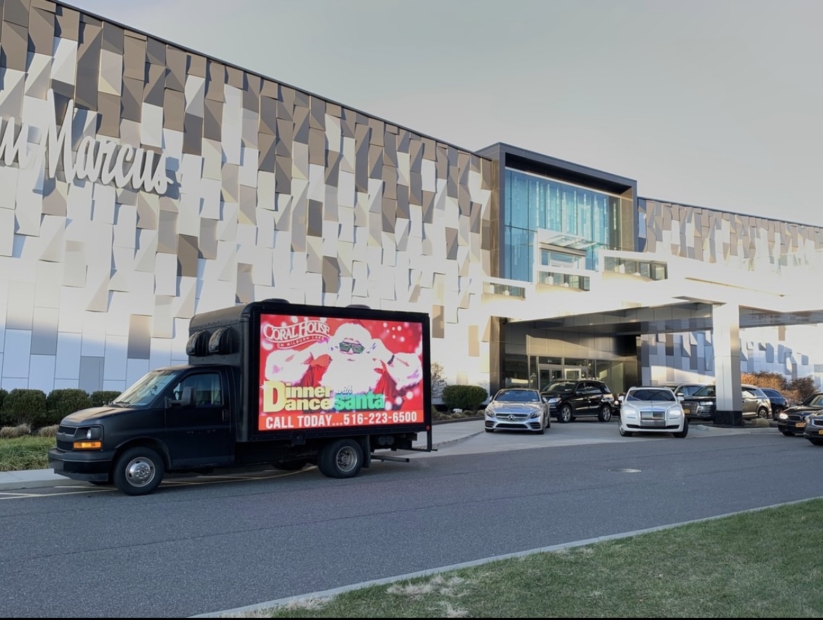 Advertising on LED Truck - Фото 2