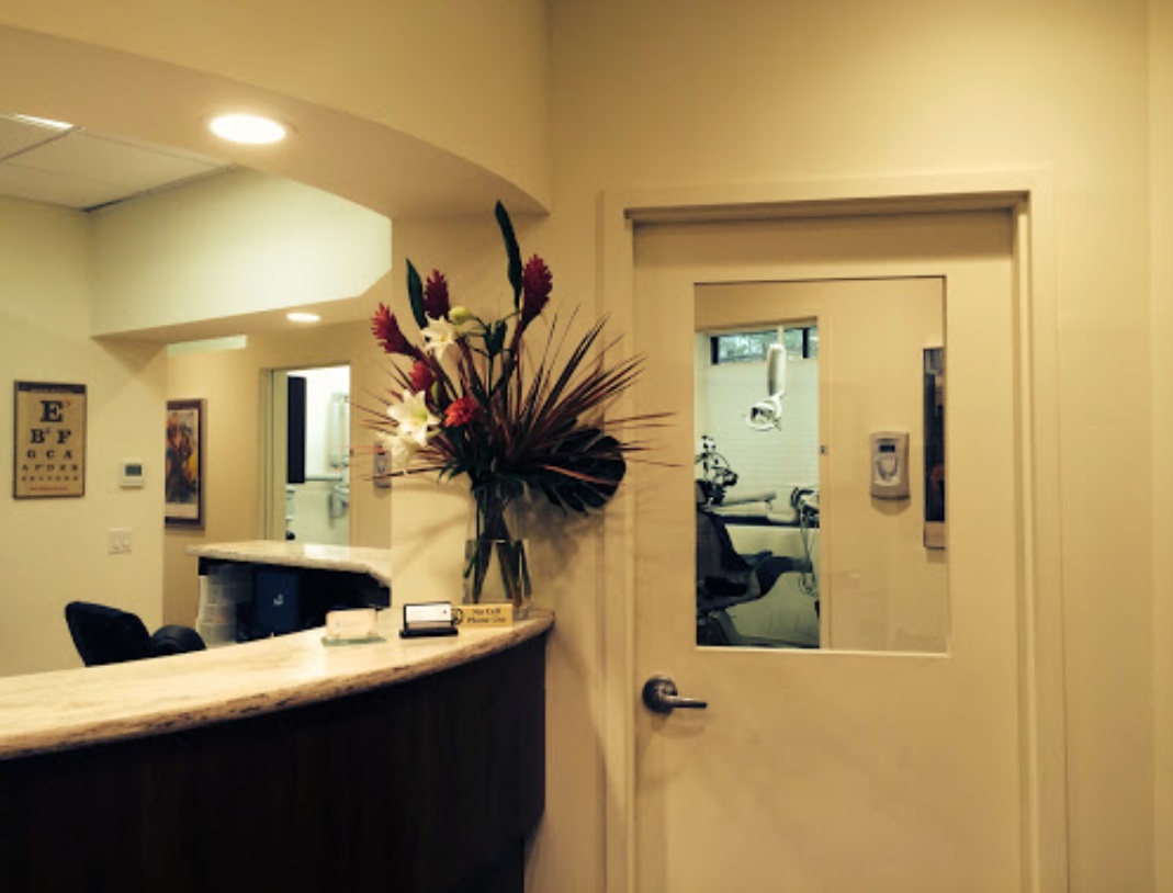Manhattan Periodontics - Implant Dentistry - Фото 4