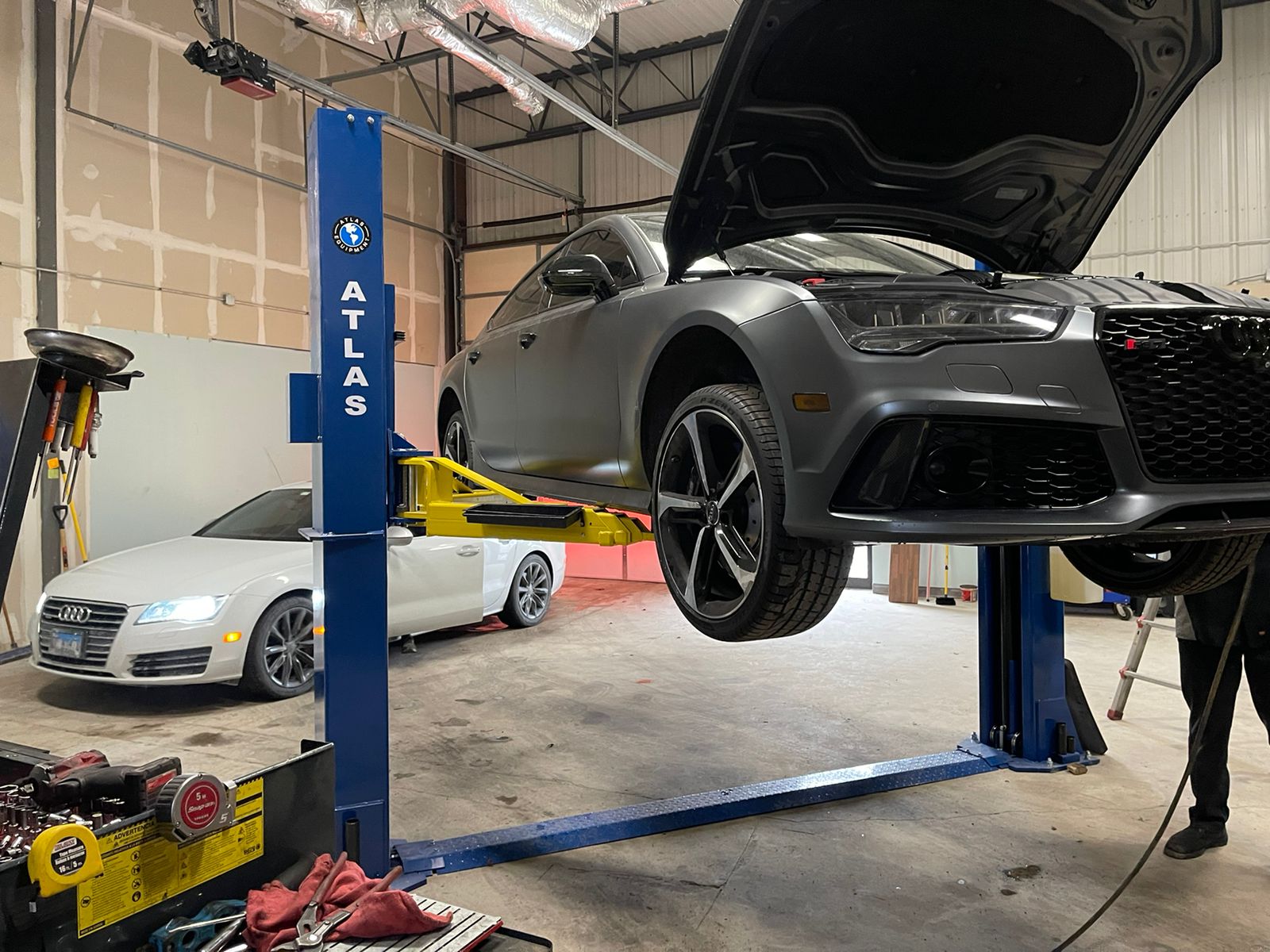 U-NEX Automotive - Ваш надежный партнер в авторемонте в Чикаго - Фото 8