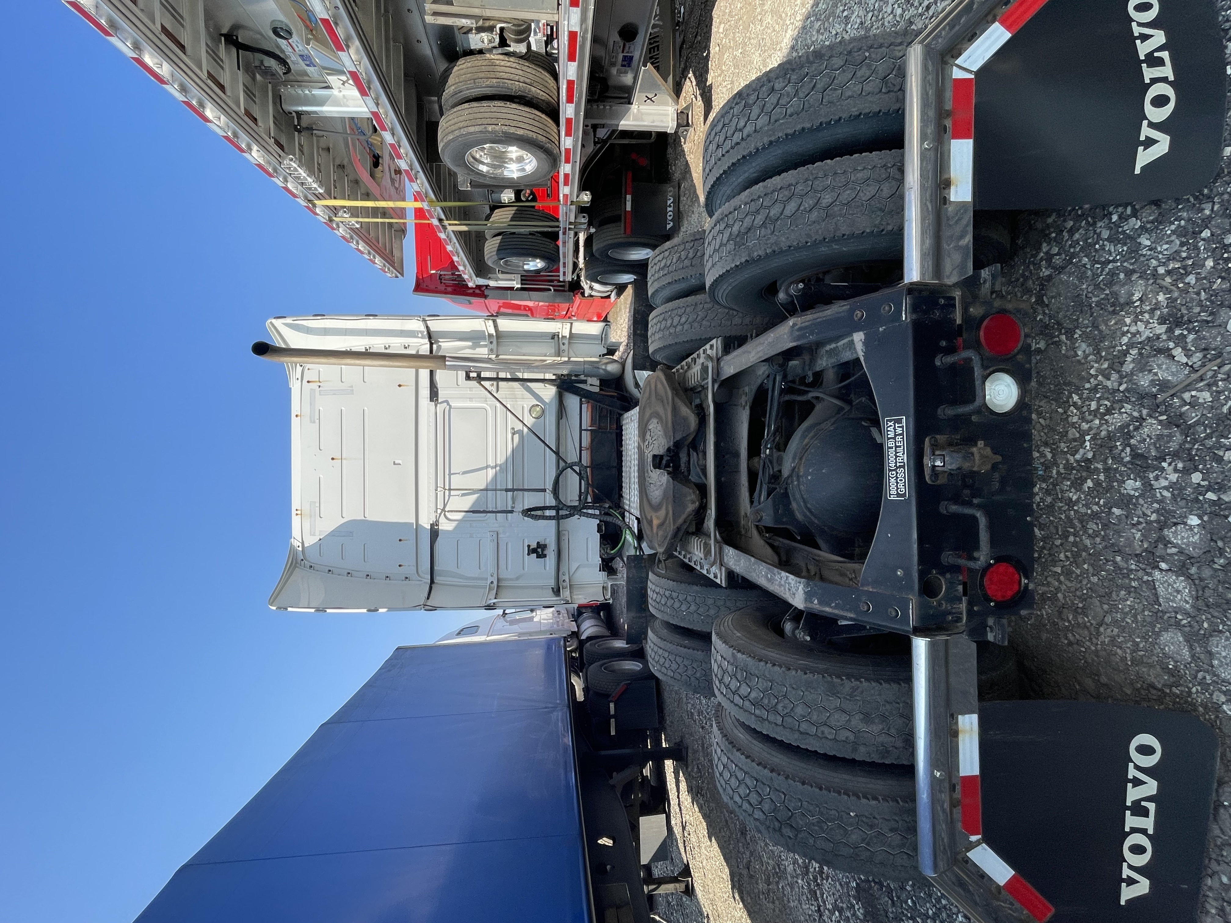 2012 Volvo VNL42T670 - Фото 4