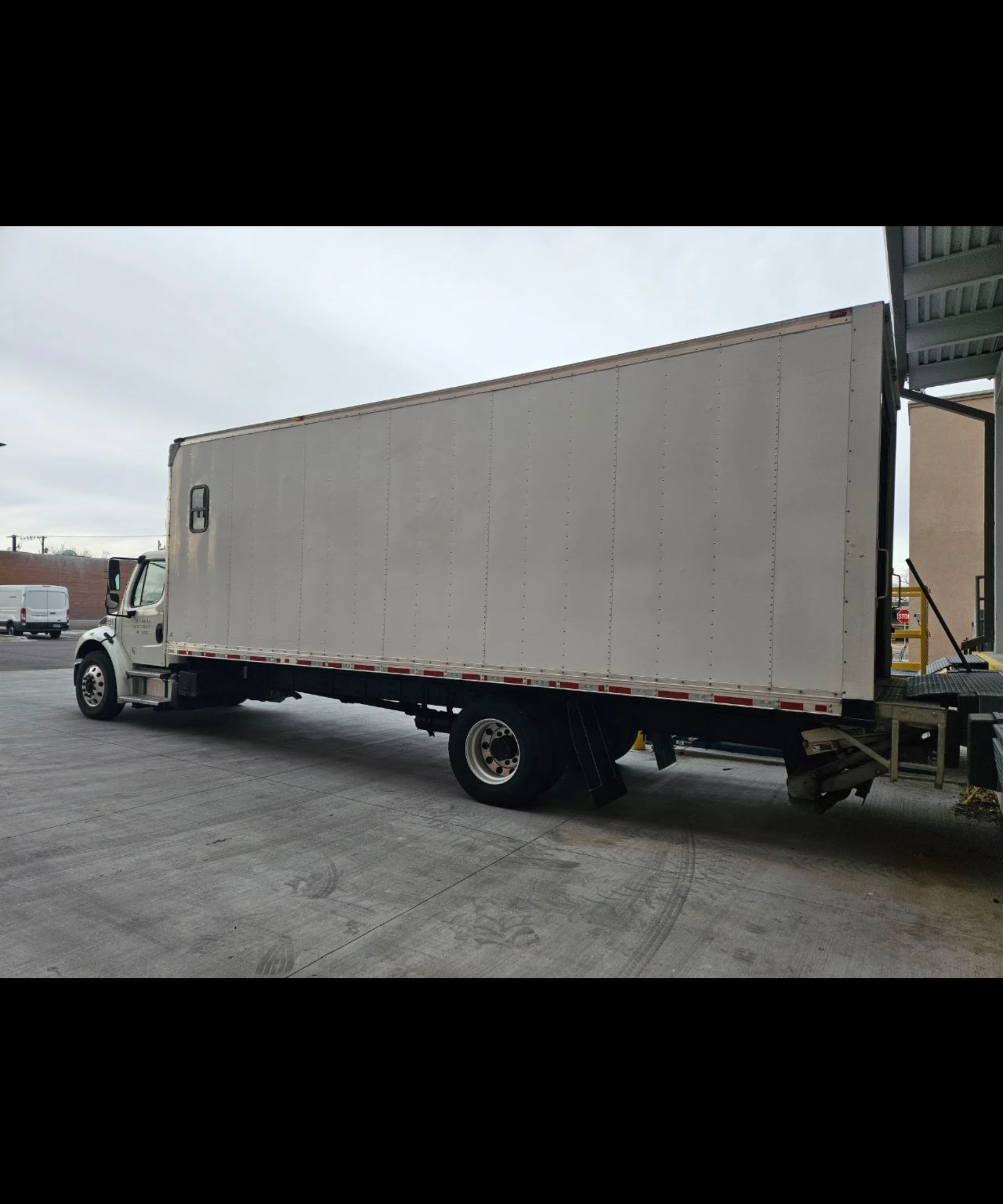 2020 Freightliner BUSINESS CLASS M2 106