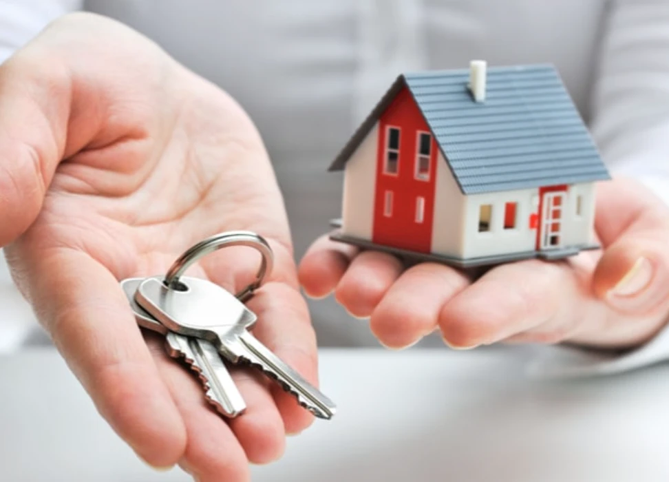 Mirosław Czerkas - HomeSmart Connect Real Estate