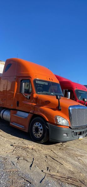 Freightliner Cascadia for Sale - Фото 4
