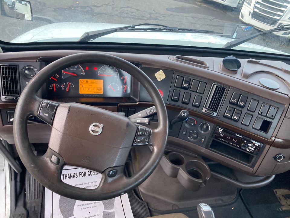2014 Volvo vnl64t300 - Фото 5