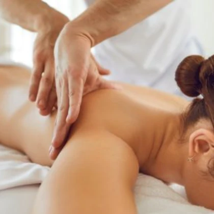 Masaż relaksująco - terapeutyczne