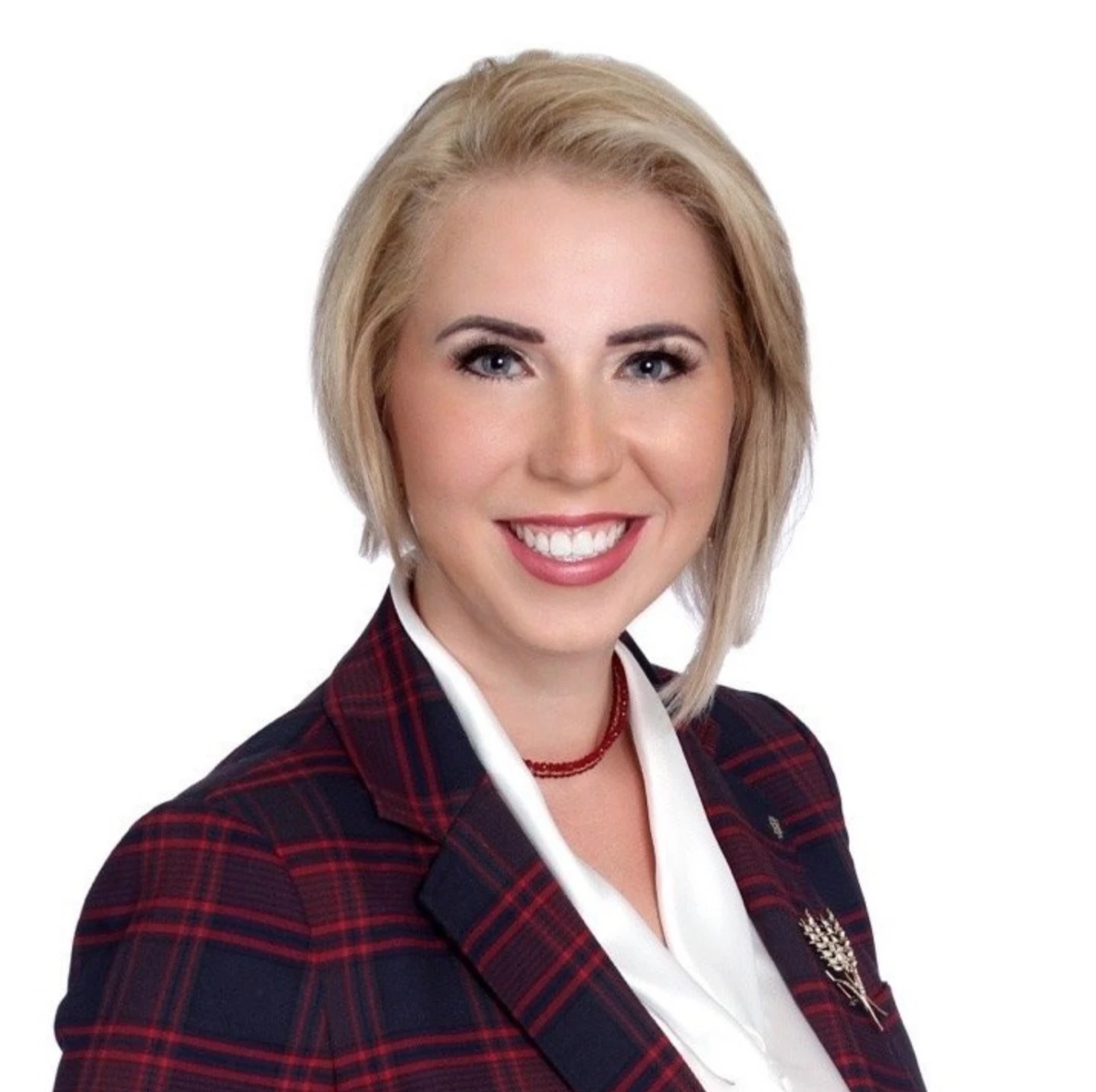 Ewelina Kolakowska-Francis, Sales Associate