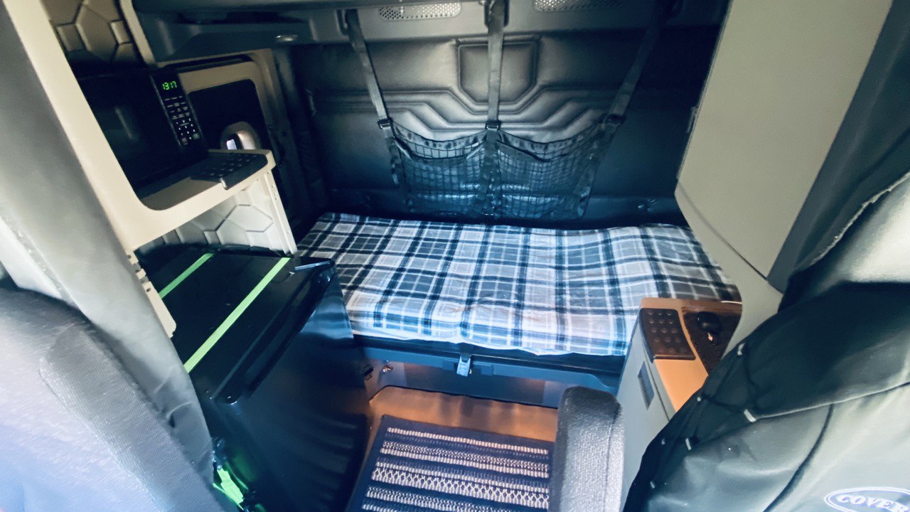 Freightliner Cascadia for Sale - Фото 6