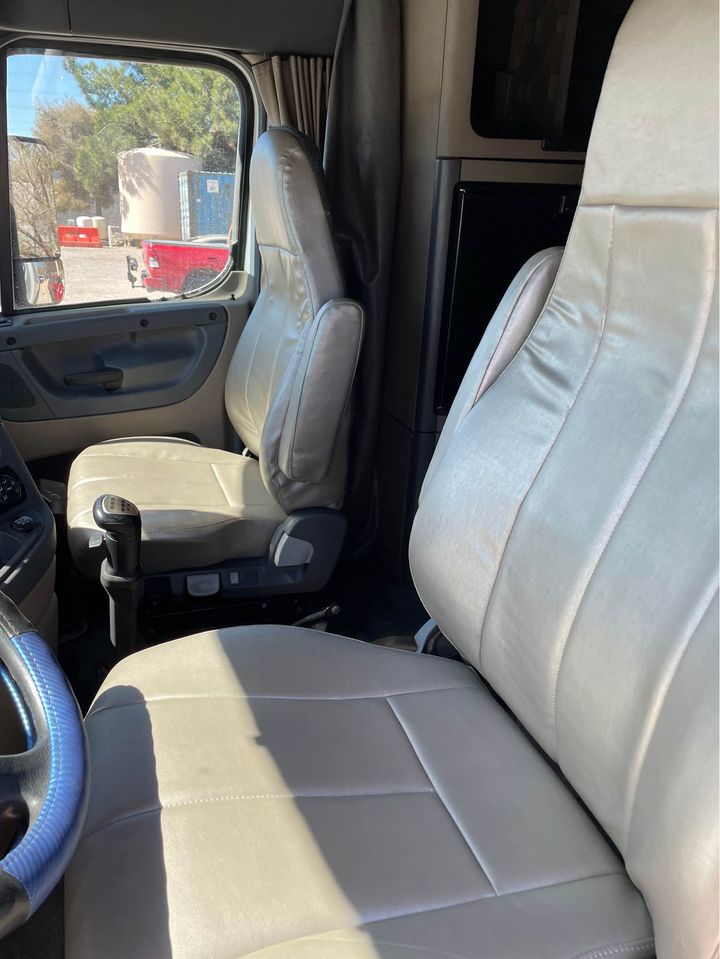 2016 Freightliner Cascadia for Sale - Фото 5