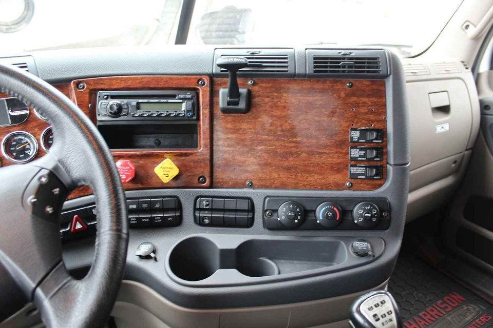 2017 FREIGHTLINER GLIDER KIT CASCADIA - Фото 3