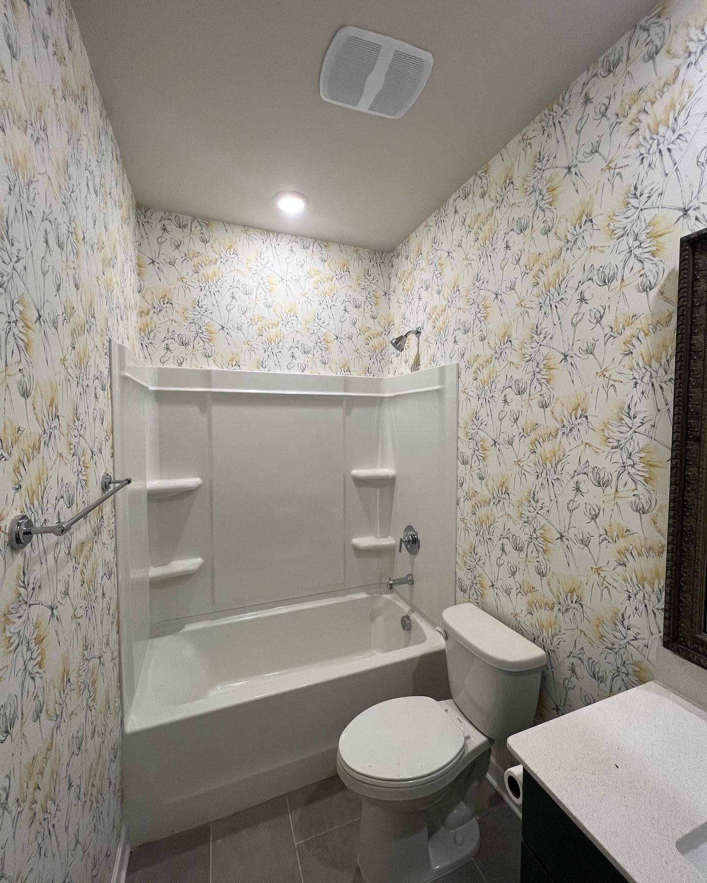 AM Wallcovering & Painting - Фото 3
