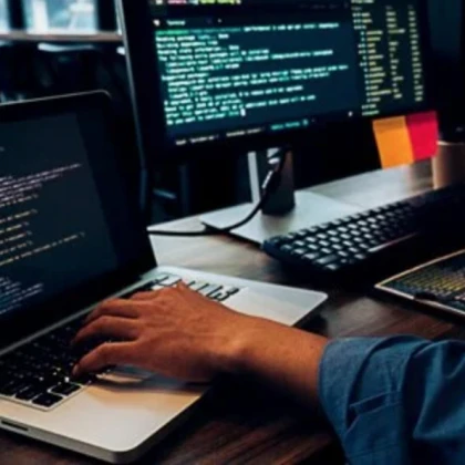 Programista Adam