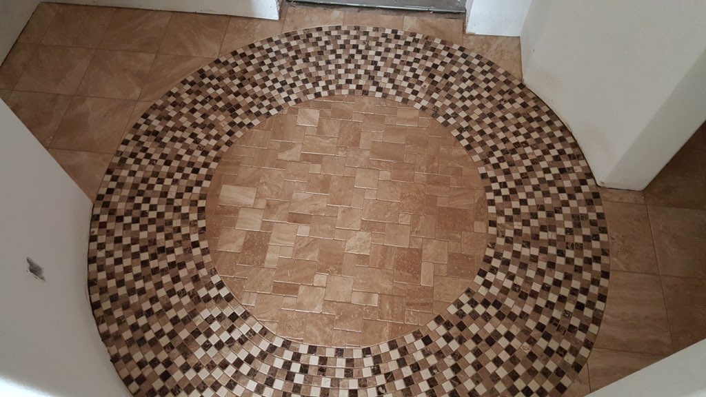 Laying Tiles - Фото 2