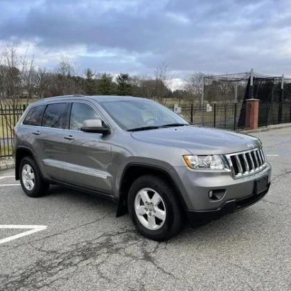photo-2012-jeep-grand-cherokee