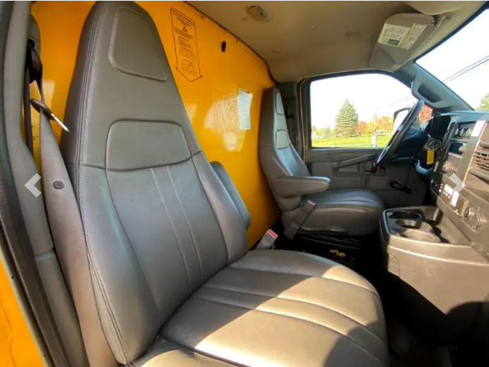 2017 GMC SAVANA G3500 CUTAWAY 16’ BOX TRUCK - Фото 7