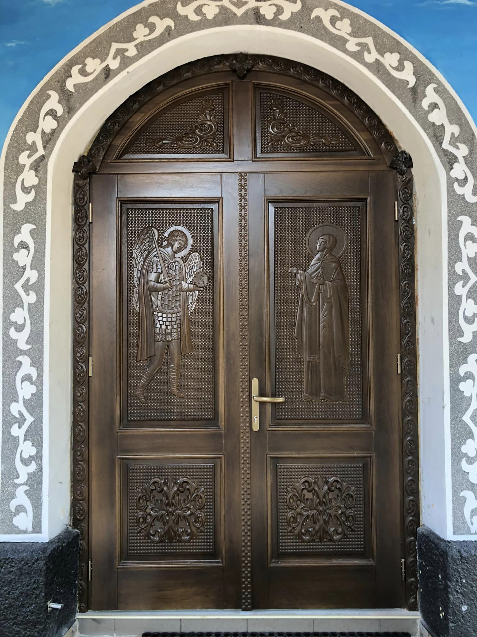 Столярні Роботи - Встановлення Дверей - Реставрація Сходів - Фото 2