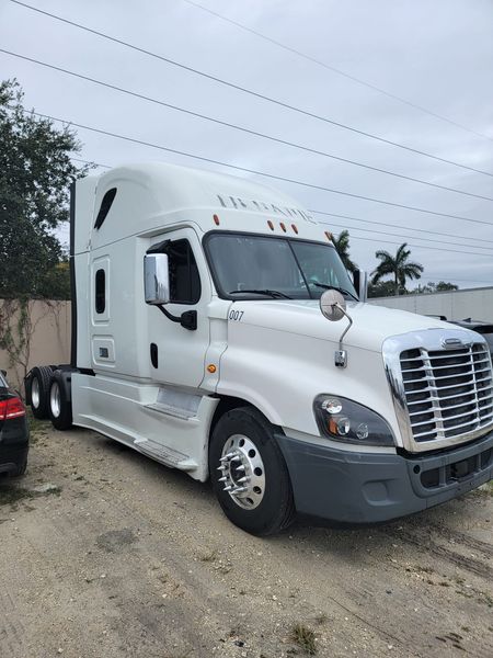 Freightliner Cascadia 2018 for Sale - Фото 3