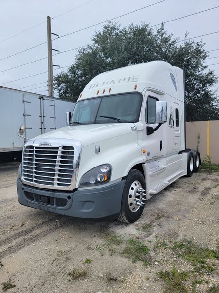 Freightliner Cascadia 2018 for Sale - Фото 2