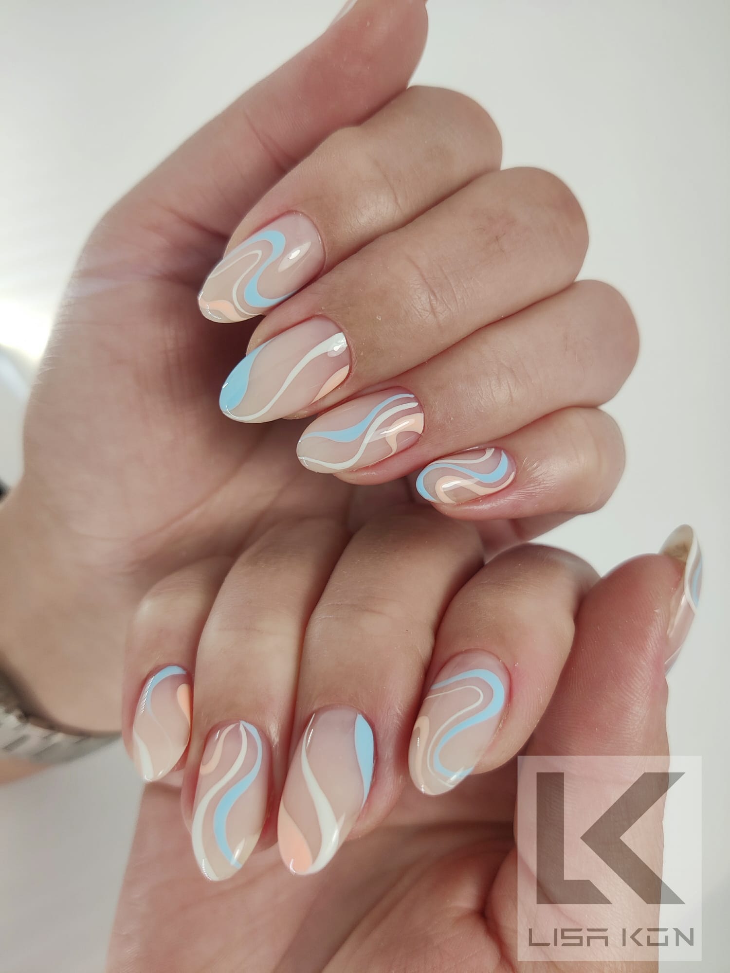 Lisa Kon, Russian Manicure in California - Фото 6