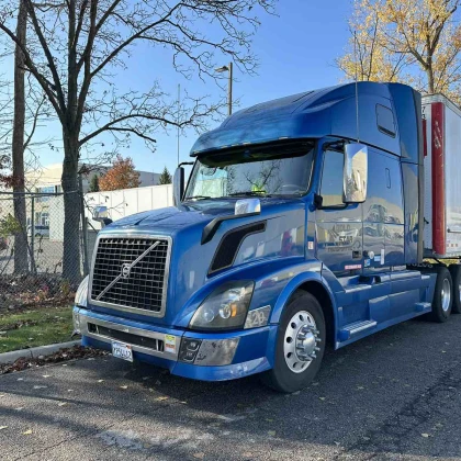 photo-selling-2015-volvo-d-13