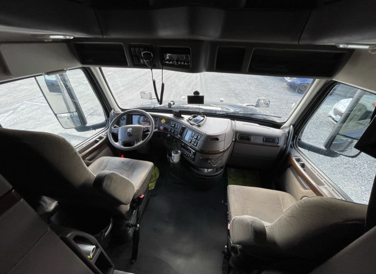 2017 Volvo VNL 780 for Sale - Фото 6