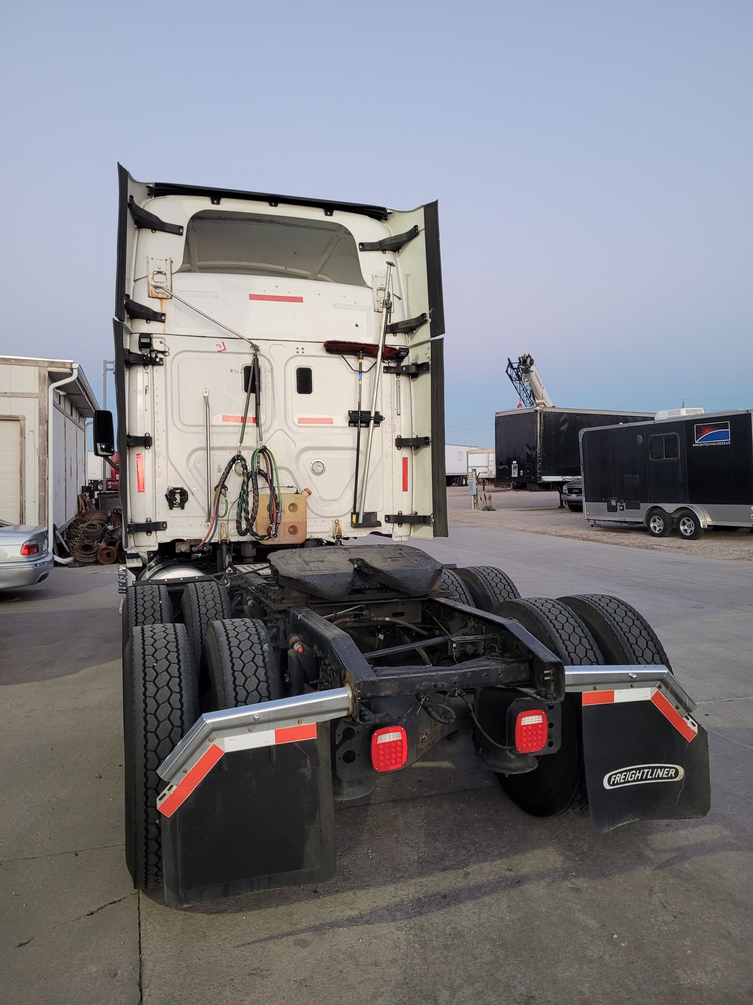 Freightliner Cascadia 2015 for Sale - Фото 2