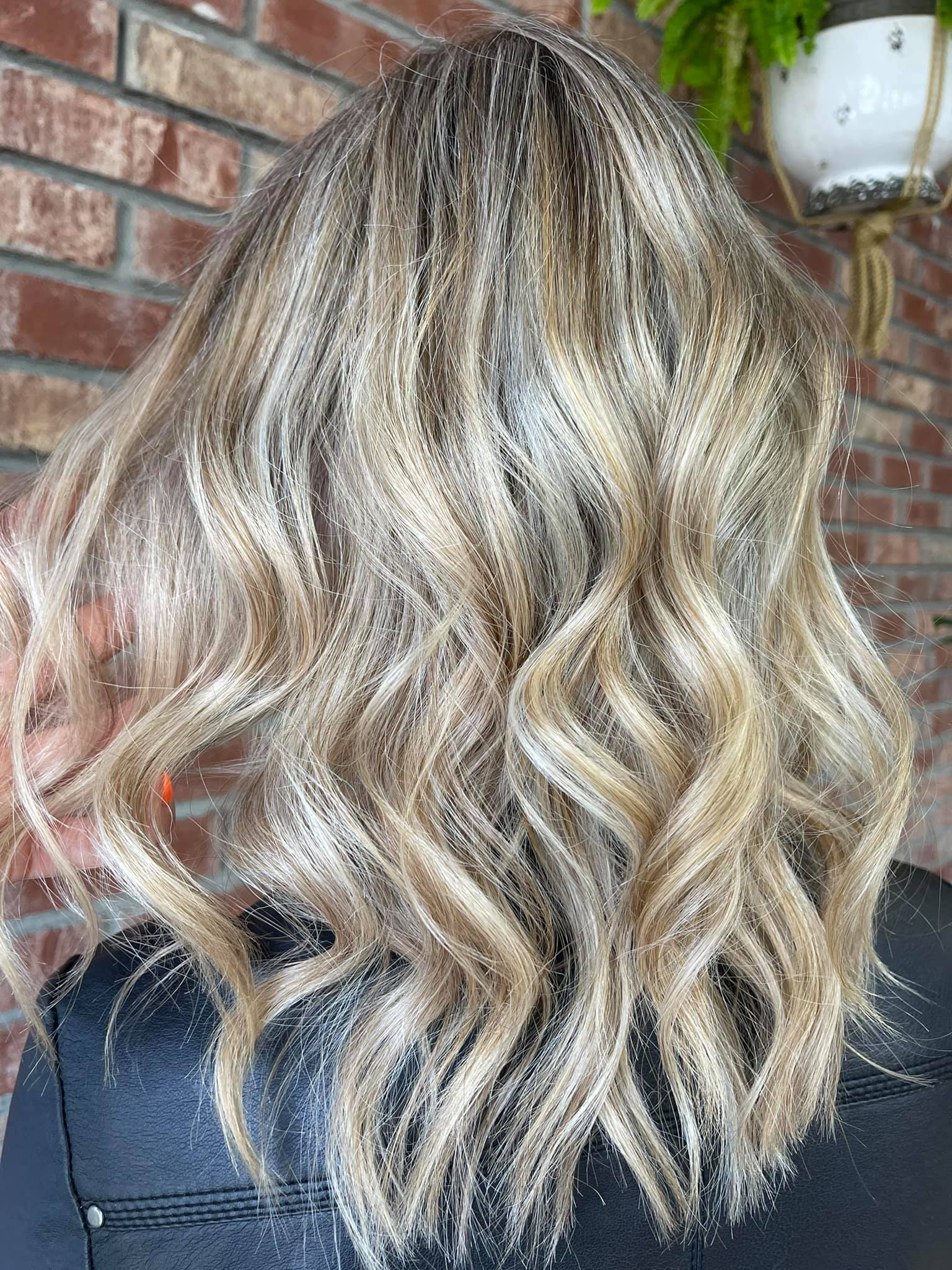Main St. Hair & Beauty in Lodi - Zdjęcie 6