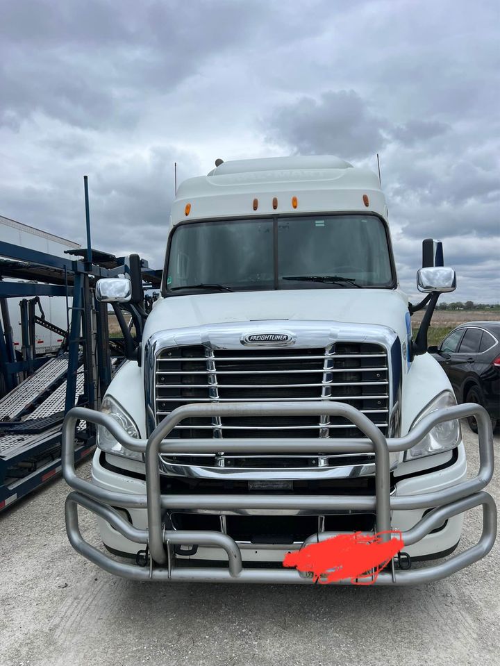 Freightliner Cascadia for Sale - Фото 2