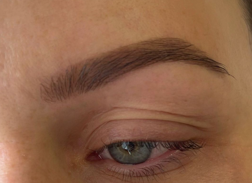 Tanya, Eyebrows - Фото 3