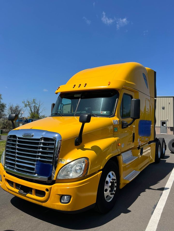 2014 Freightliner Cascadia - Фото 4