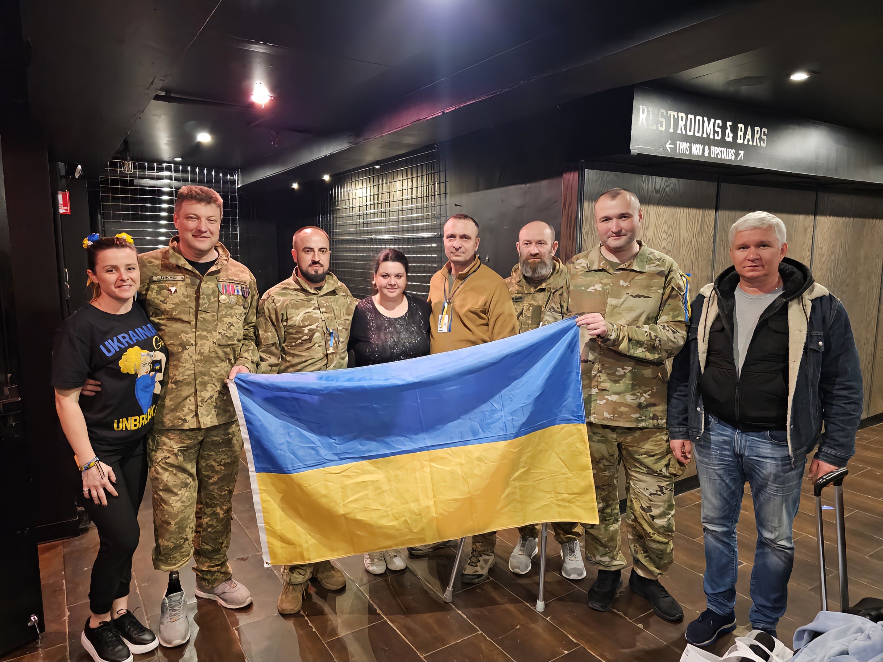 Christinshop - Ukraine Love Merch - Фото 2