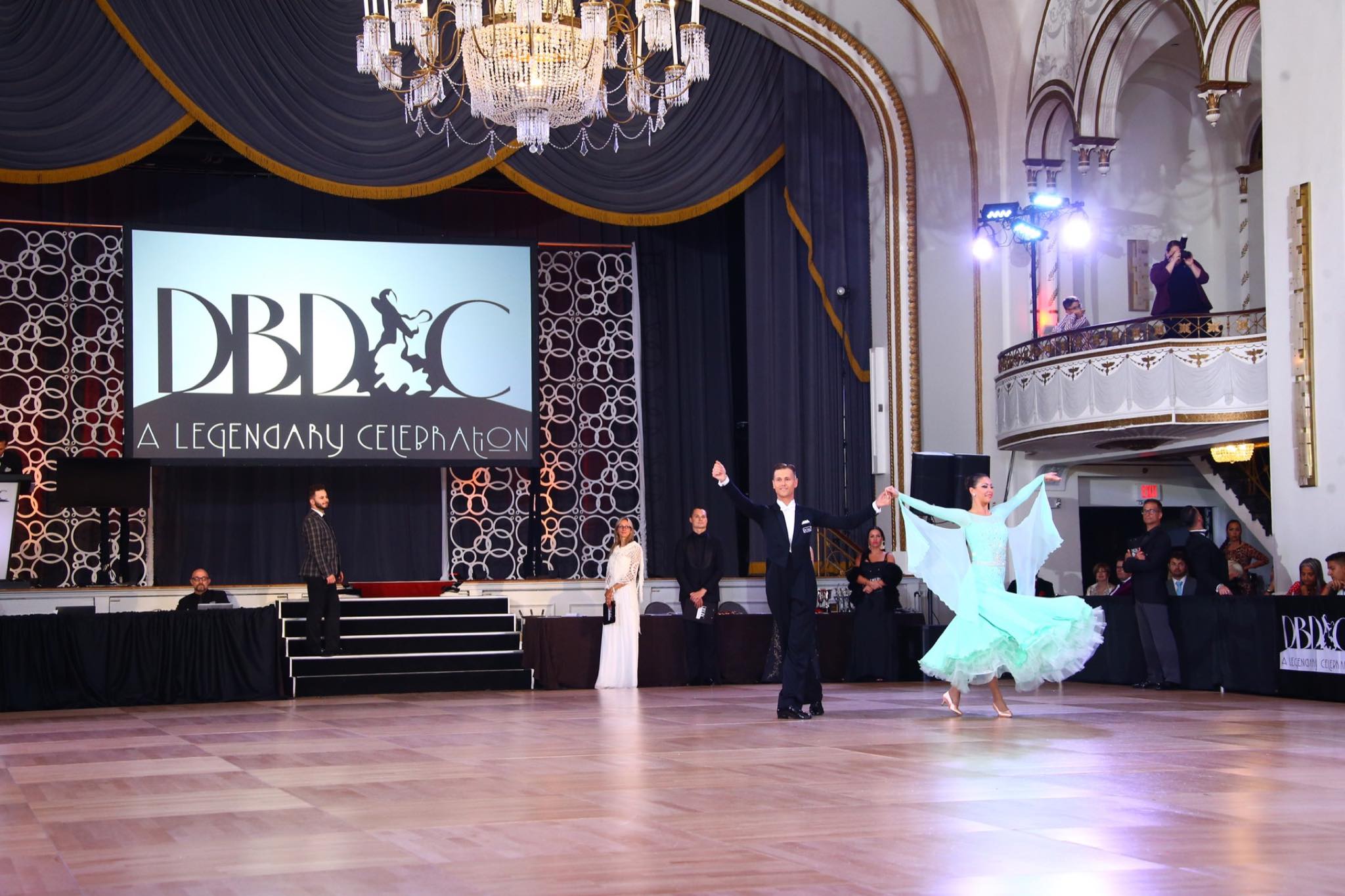 Dance Glamour Lekcje tańca towarzyskiego Artur Kozuń Monika Pyrgiel - Zdjęcie 5
