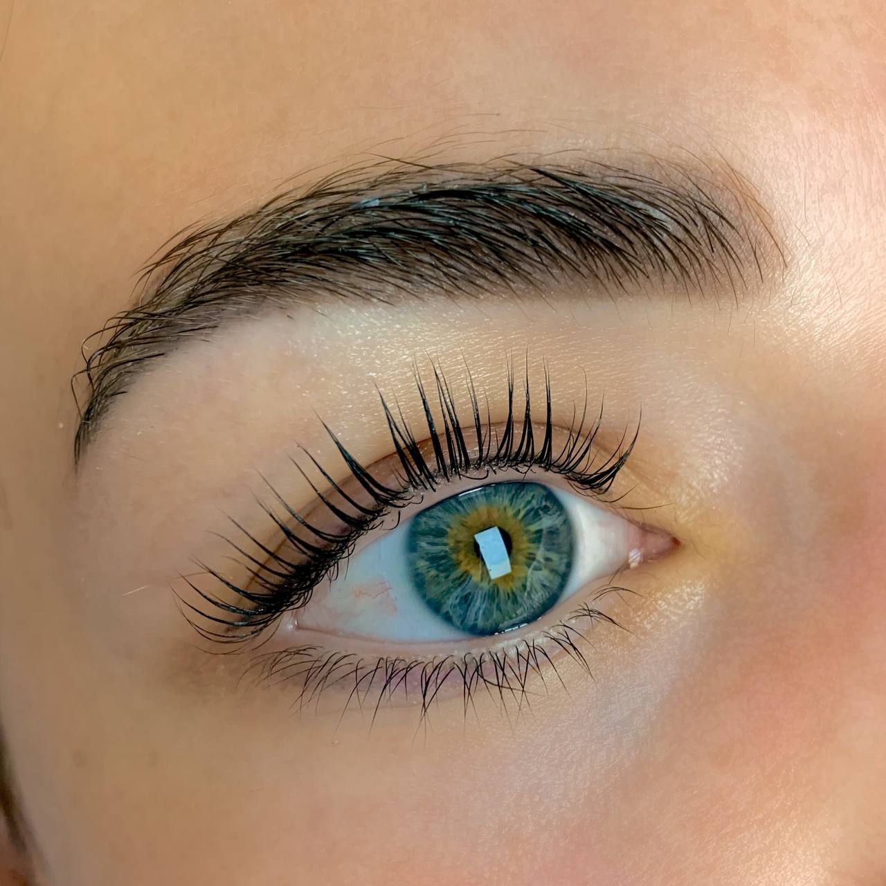 Kristina Lashes - Мастер по оформлению Ресниц и Бровей/Мастер по Депиляции и Шугарингу и Перманенту - Фото 3
