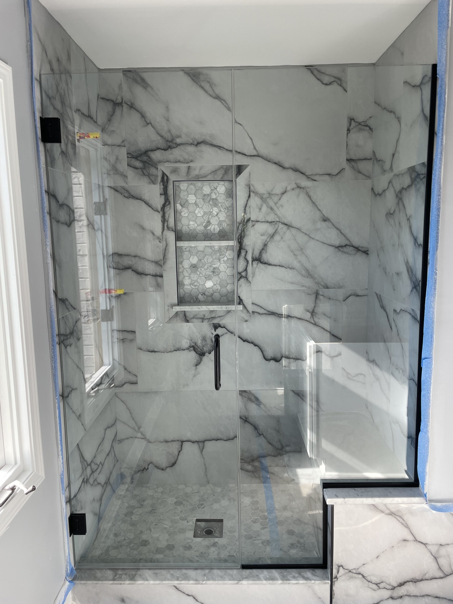 PIV Services | Shower and Glass Installation | Mirror - Фото 3