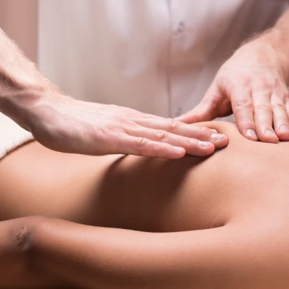 photo-pawe-offers-a-classic-anti-cellulite-relaxing-and-sports-massage