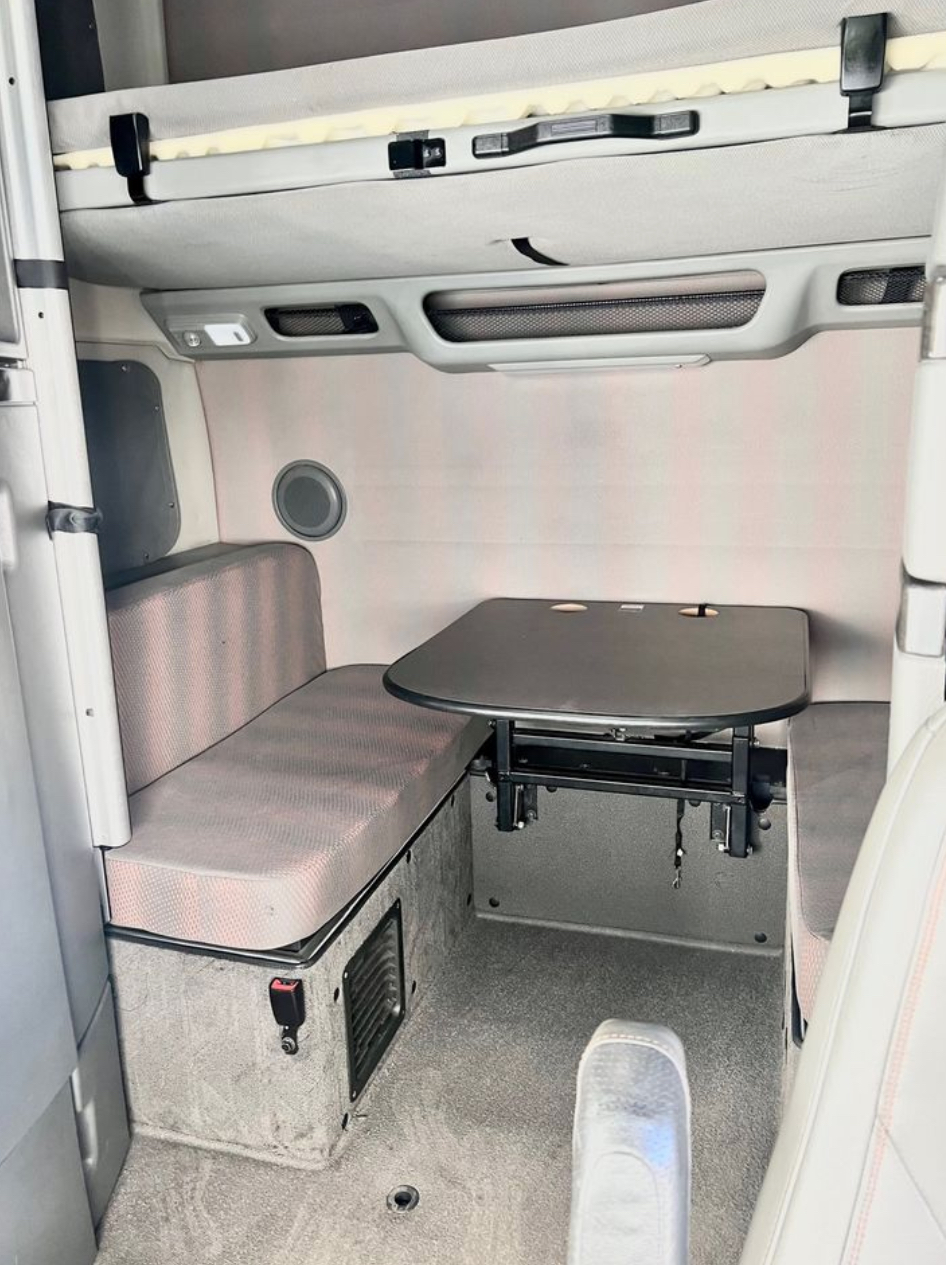 2018 Volvo vnl 860 for Sale - Фото 2