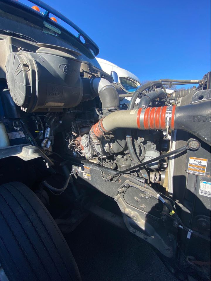 2014 Peterbilt 587 for Sale - Фото 3