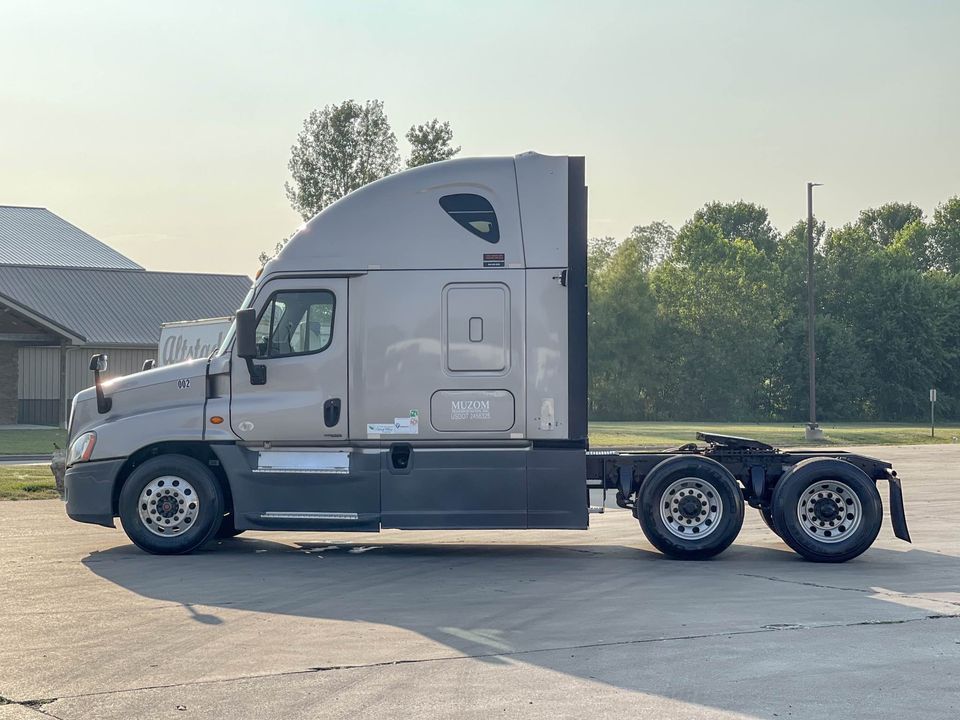 Freightliner Cascadia 2016 for Sale - Фото 8