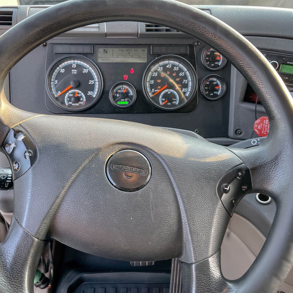 Freightliner Cascadia 2016 for Sale - Фото 2