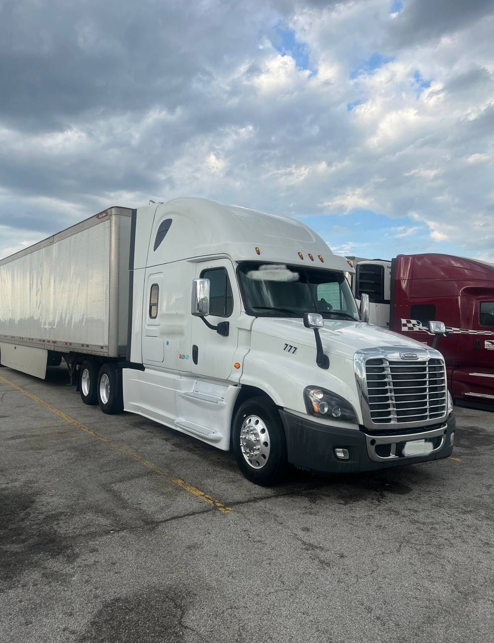 Freightliner Cascadia for Sale - Фото 3