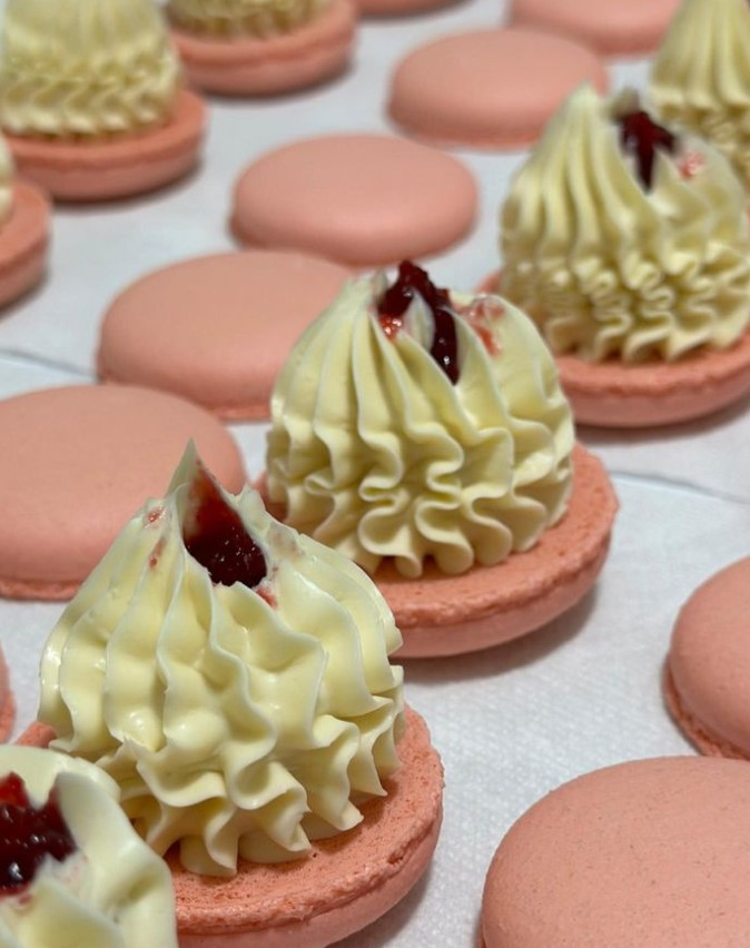 Alona, Luxe Macarons - Фото 3
