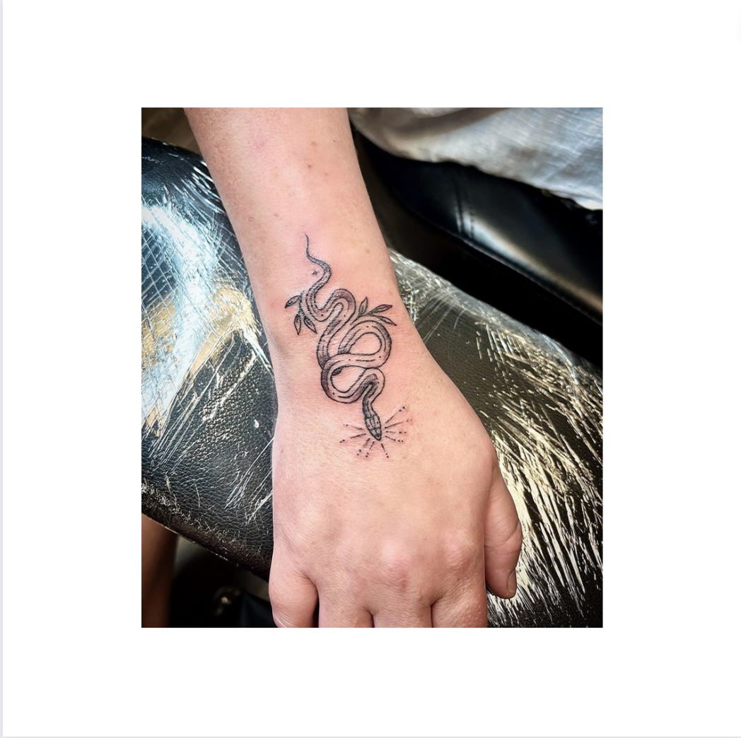 Dasha Viknianska, Tattoo-Artist - Фото 2