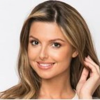 Karolina Bil Real Estate