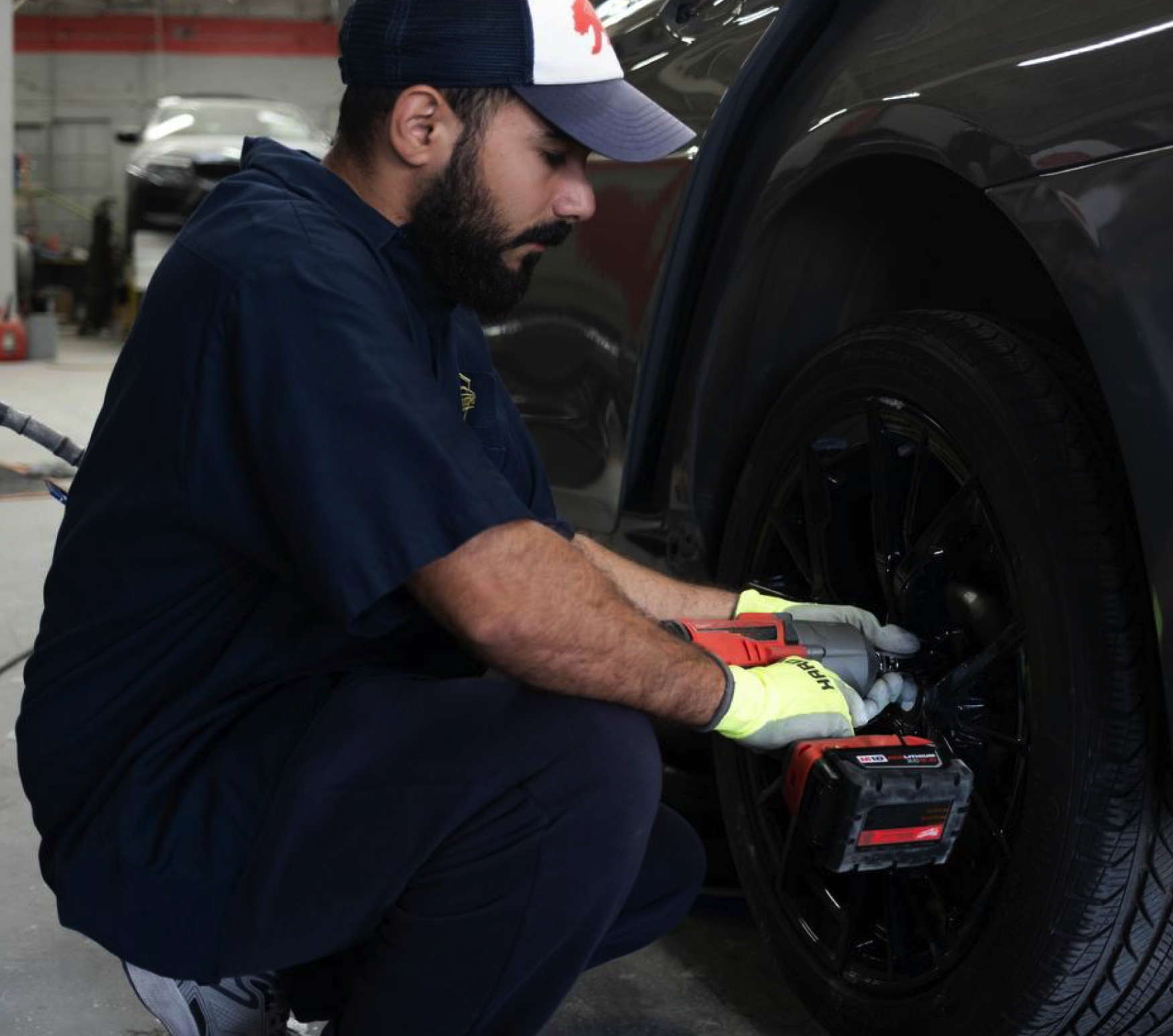 LA Customs Tire Shop - Фото 4
