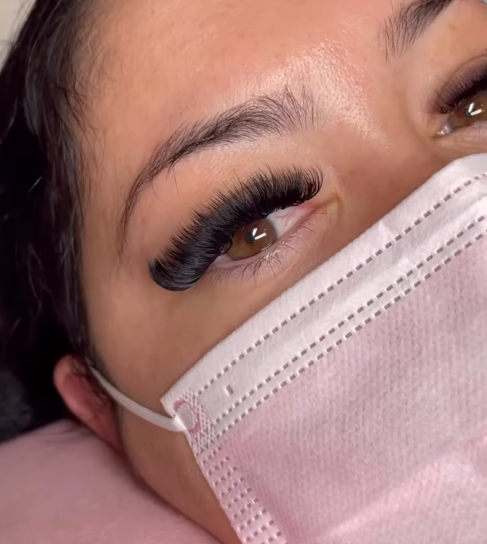 Eyelash Works - Фото 4