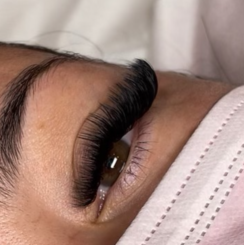 Eyelash Works - Фото 5
