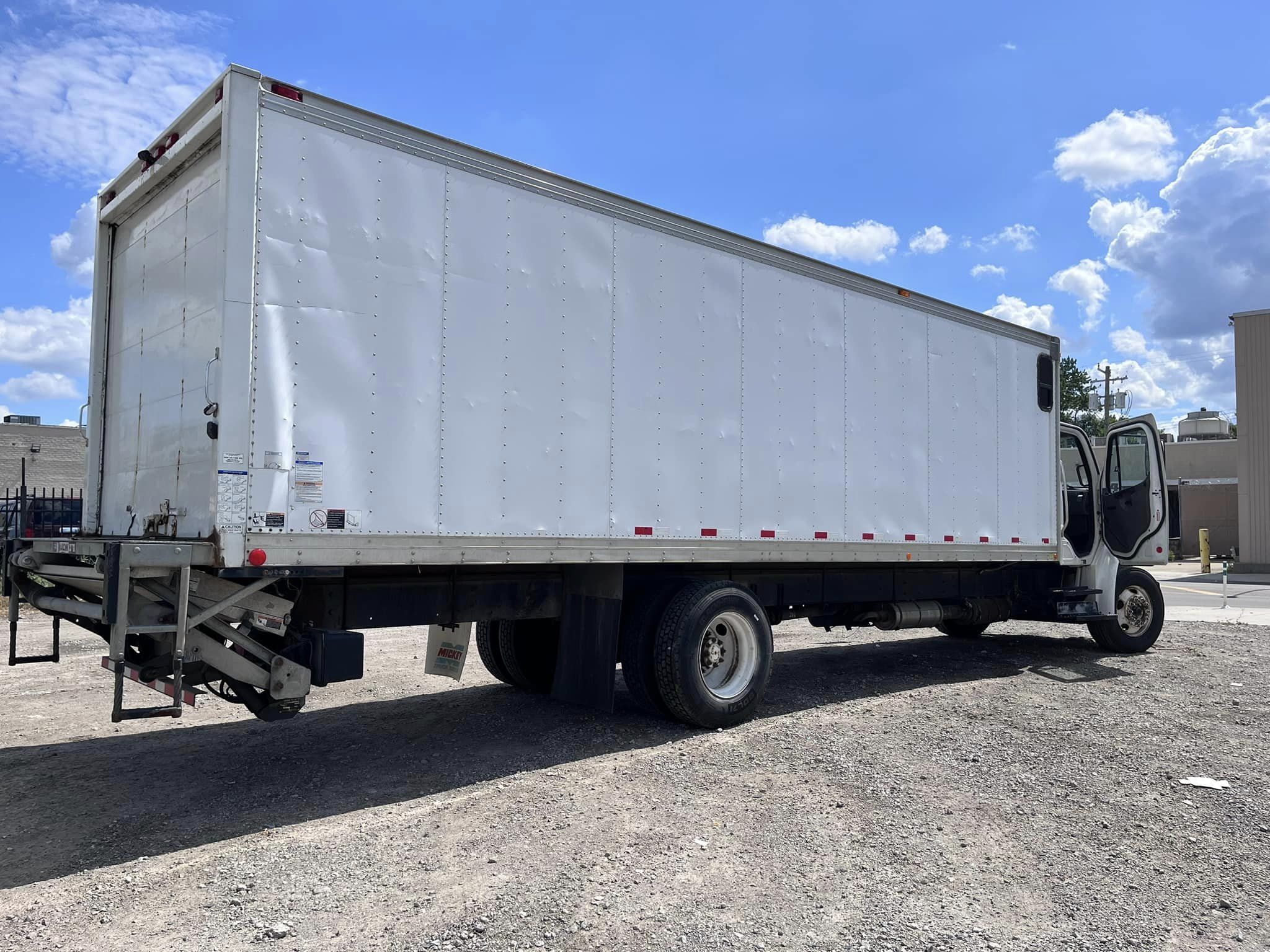 2012 Freightliner M2 - Фото 9