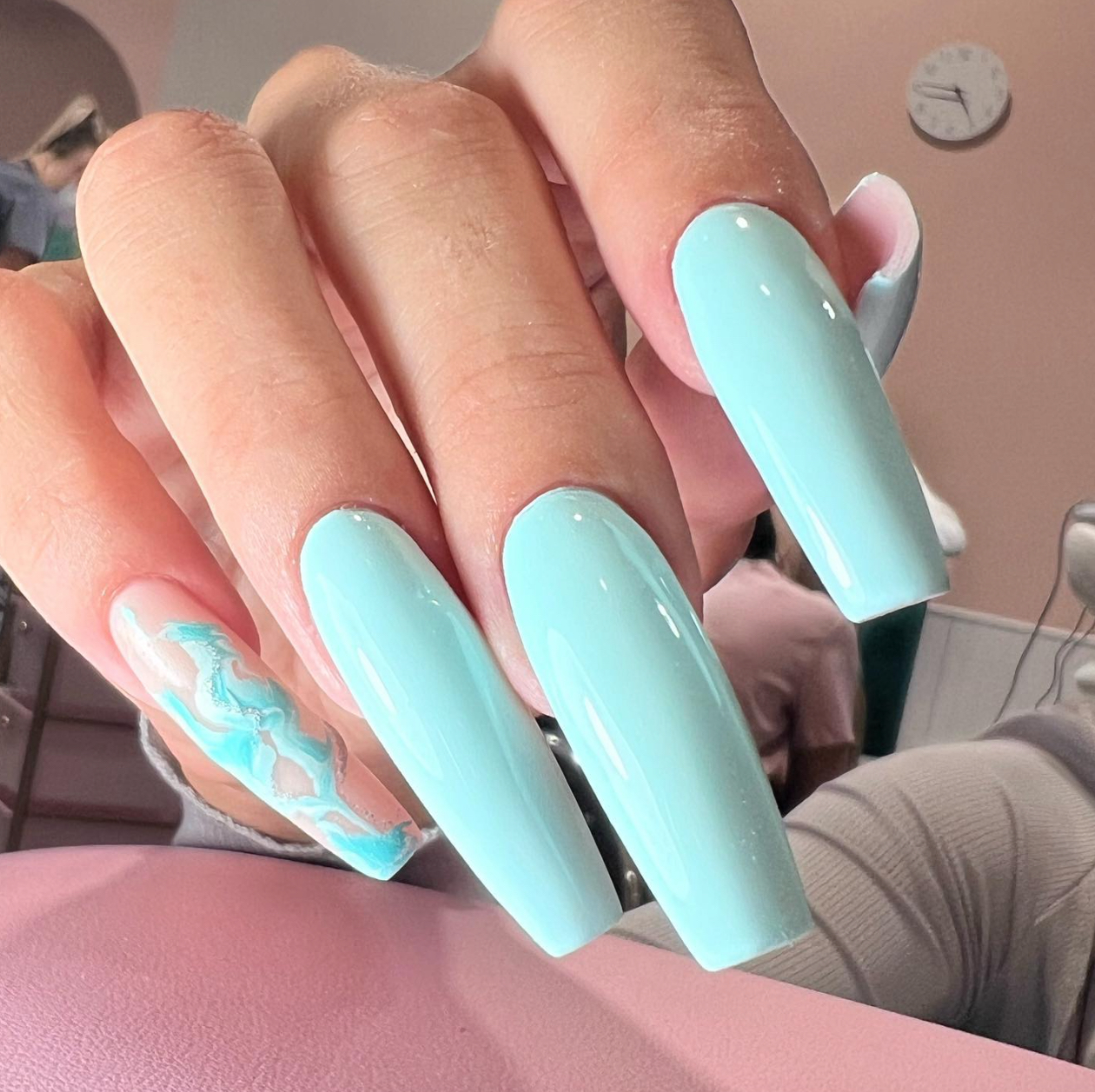 Nails Hub, Manicure Services - Фото 5